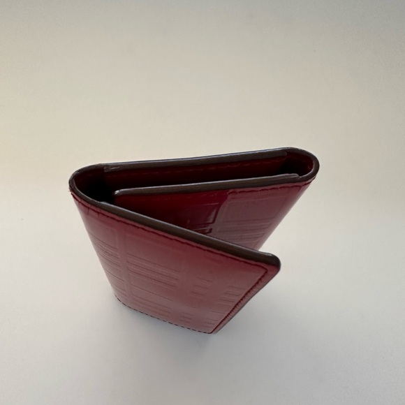 BURBERRY Red Patend Key Chain Holder Authentic - Picture 3 of 9